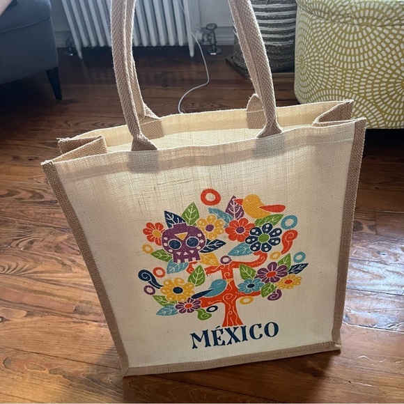 Mexico Jute Tote Bag‎ – Colorful Otomi-Inspired Tree Design - Picture 4 of 15